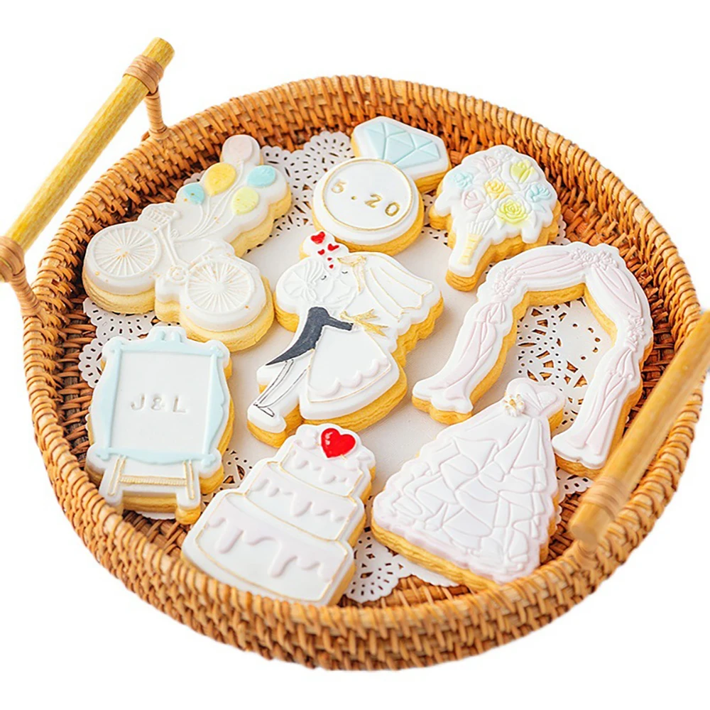 Wedding Groom Bride Birthday Cookie Plunger Cutters Fondant Cake Mold Biscuit Sugarcraft Cake Decorating Tools Cookie Stamp