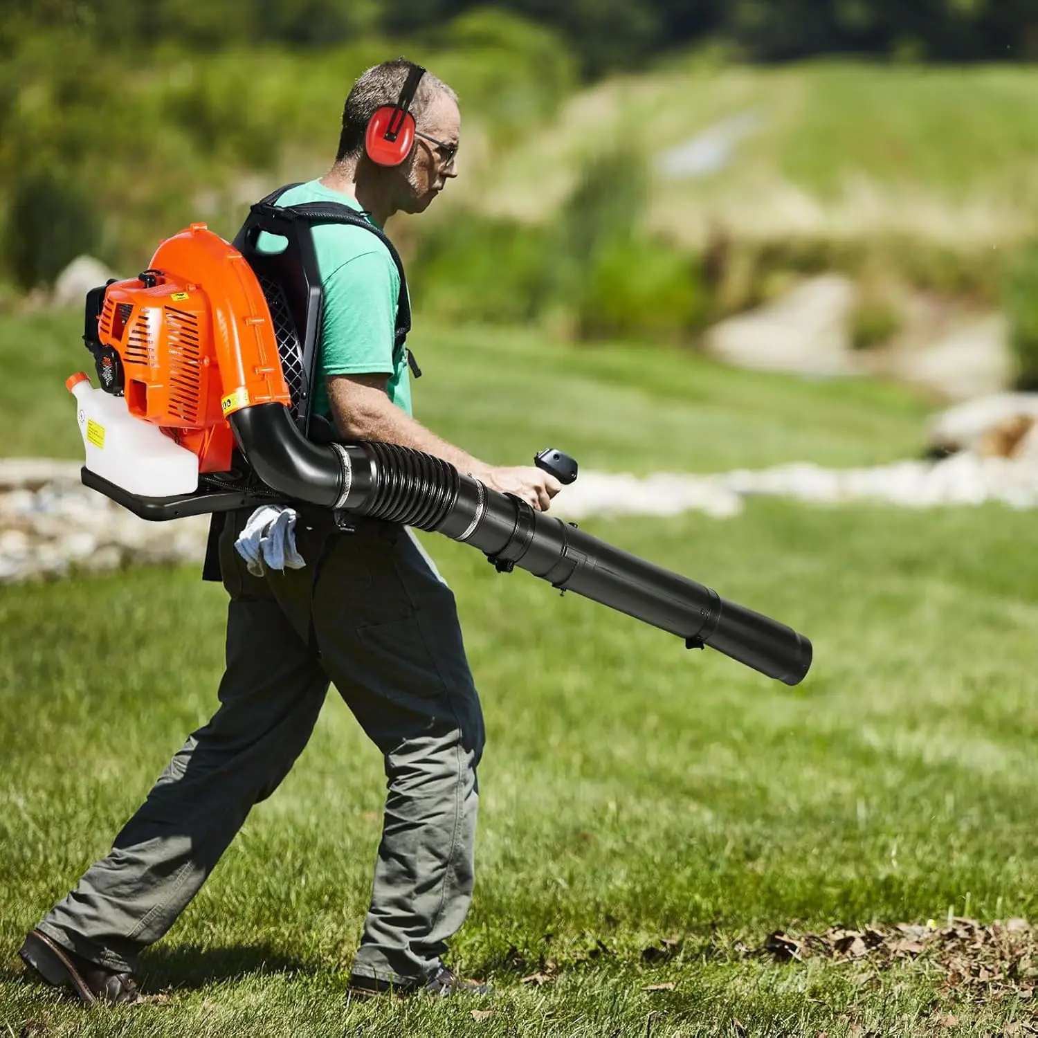 

Backpack Gas Leaf Blower,Gas Powered Backpack Blower with 3L Fuel Tank, Air Volume Speed, Idea