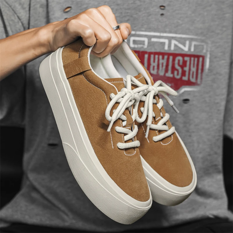 

2025 New Trend Fashionable Breathable Quality Niche Fashion Board Shoes Thick Soled Low Top Simple Casual Shoes