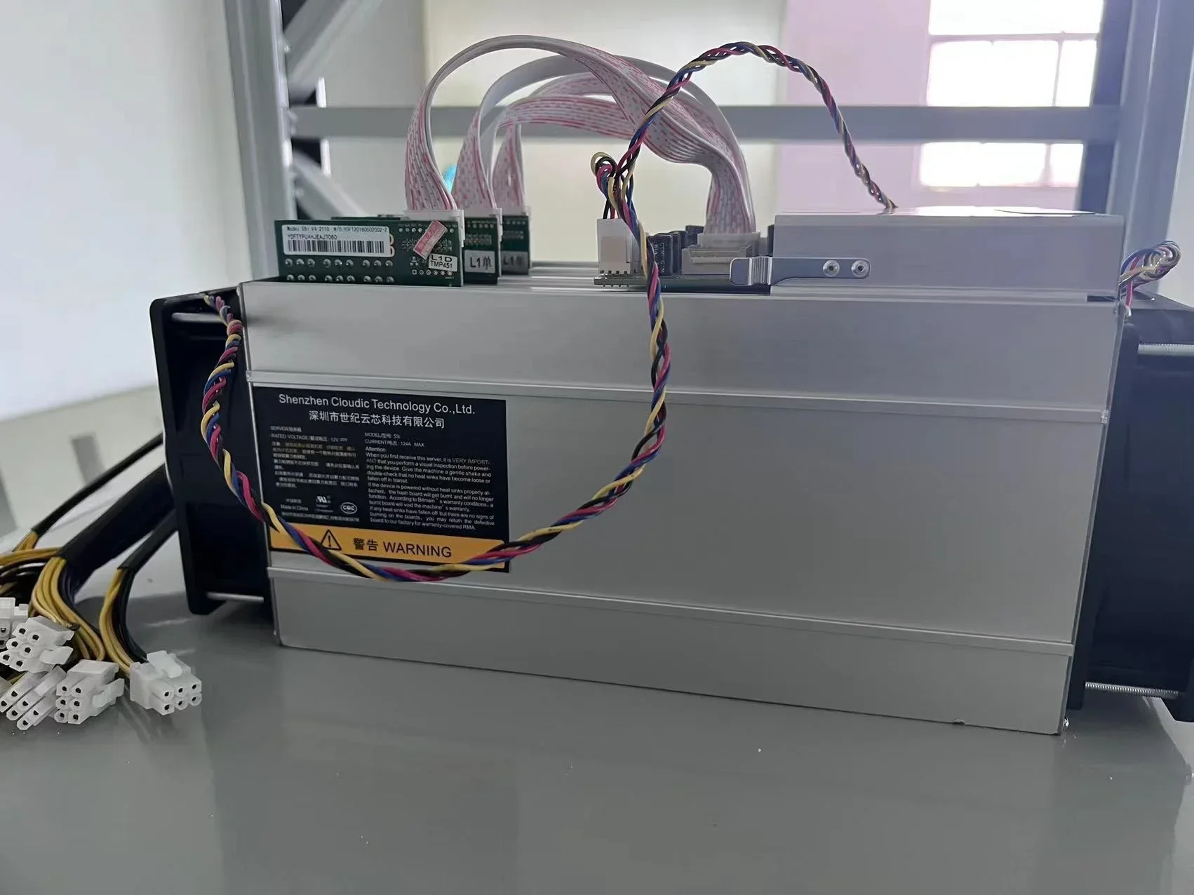 90%-95% New Antminer S9i 14Th/s with  PSU Bitmain S9i 14T Bitcoin Miner 1350W BTC ASIC Miner Mining Machine Than S9 S9j 13.5T
