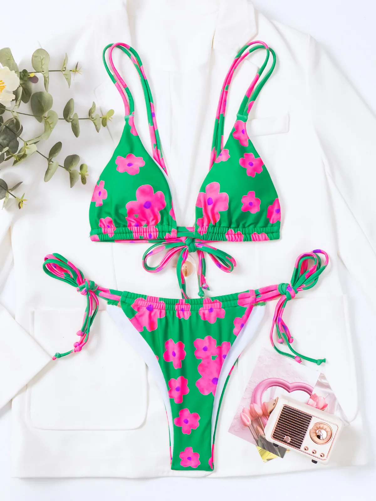 Conjunto feminino sexy de biquíni estampado em flor, moda praia feminina, biquíni tanga, roupa de praia brasileira, roupa de banho com renda, 2022