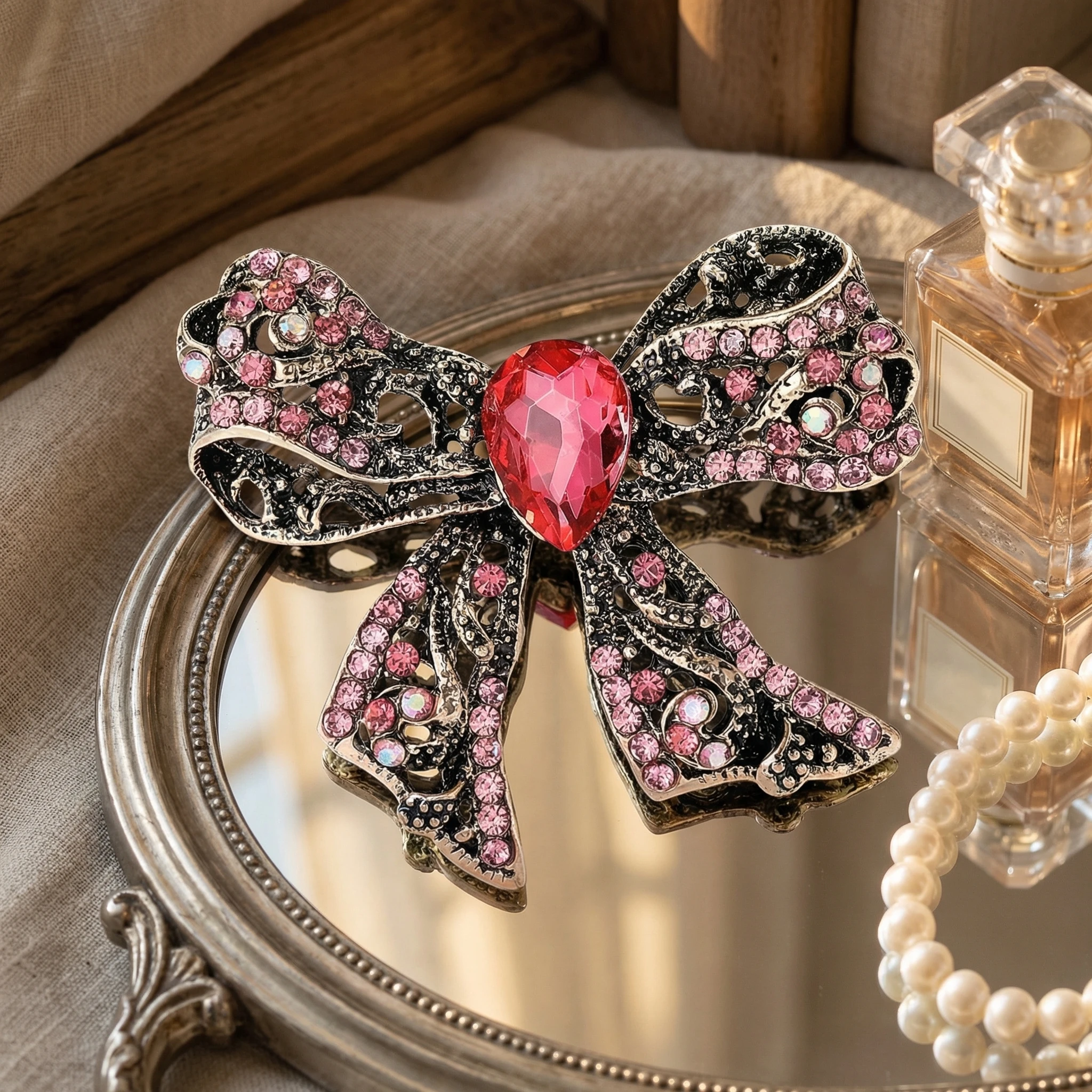 Classic Vintage Bowknot Brooches For Women Unisex Rhinestone Pearl Bow Party Casual Brooch Pins Gifts