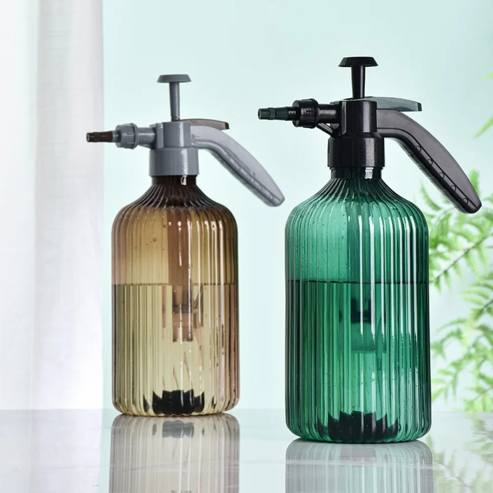 

Quality 2L Garden Spray Bottle Air Pressure Garden Watering Pressurized Sprayer Plastic Watering Pot Flower