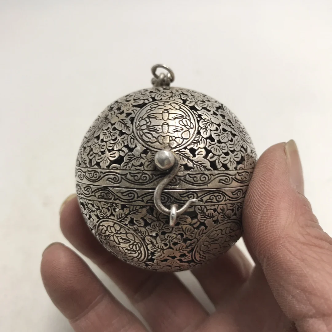 

China Workmanship Cupronickel Hollow Out Auspicious“ Flower And Bird”Censer Sphere Sculpture Metal Crafts Decoration #5