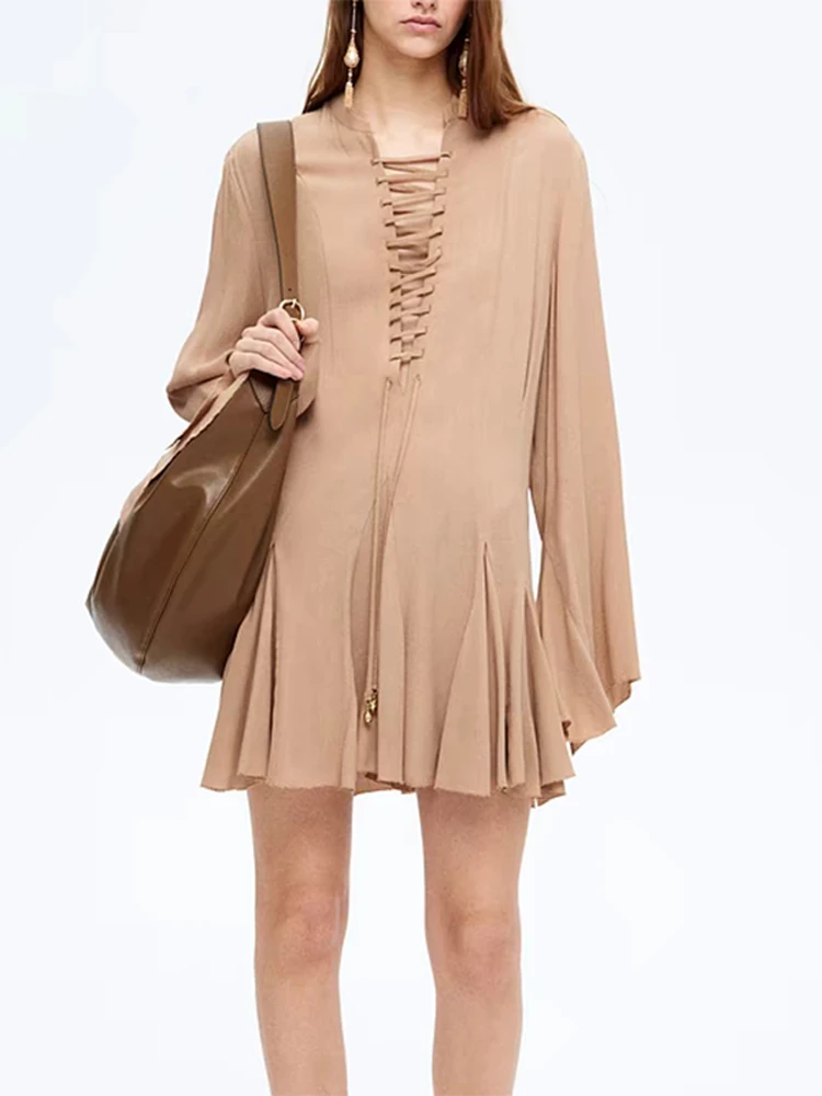 Ele printemps 2025 femme Dr avec cloche Sves et Sa décoration nouveauté robe en couleur Pure avec jupe V-Ne ort