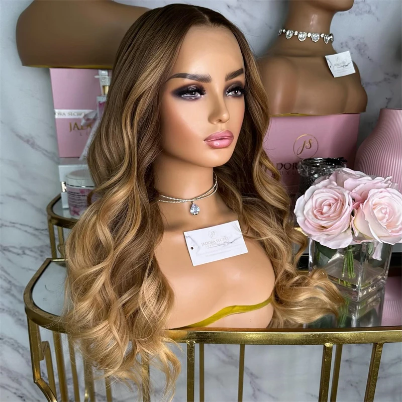 باروكات نسائية عسلي بني أشقر اصطناعي عالي الدقة باروكة أمامية من الدانتيل شعر مستعار أشقر نطاط مموج بواسطة Tayorichhair 28 بوصة