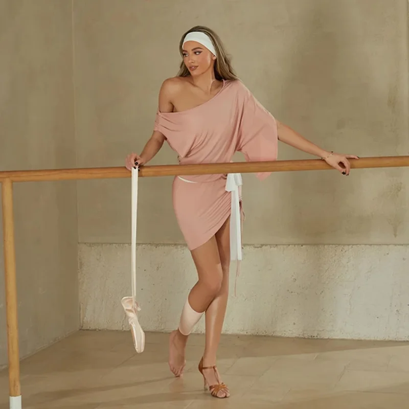 ชุดเต้นลาตินสำหรับผู้หญิง ชุดเดรสเฉียงสำหรับการแสดงบนเวทีแบบมืออาชีพ ชุดเต้นลาตินสำหรับผู้ใหญ่ ชุดเต้นชาชาแซมบ้า