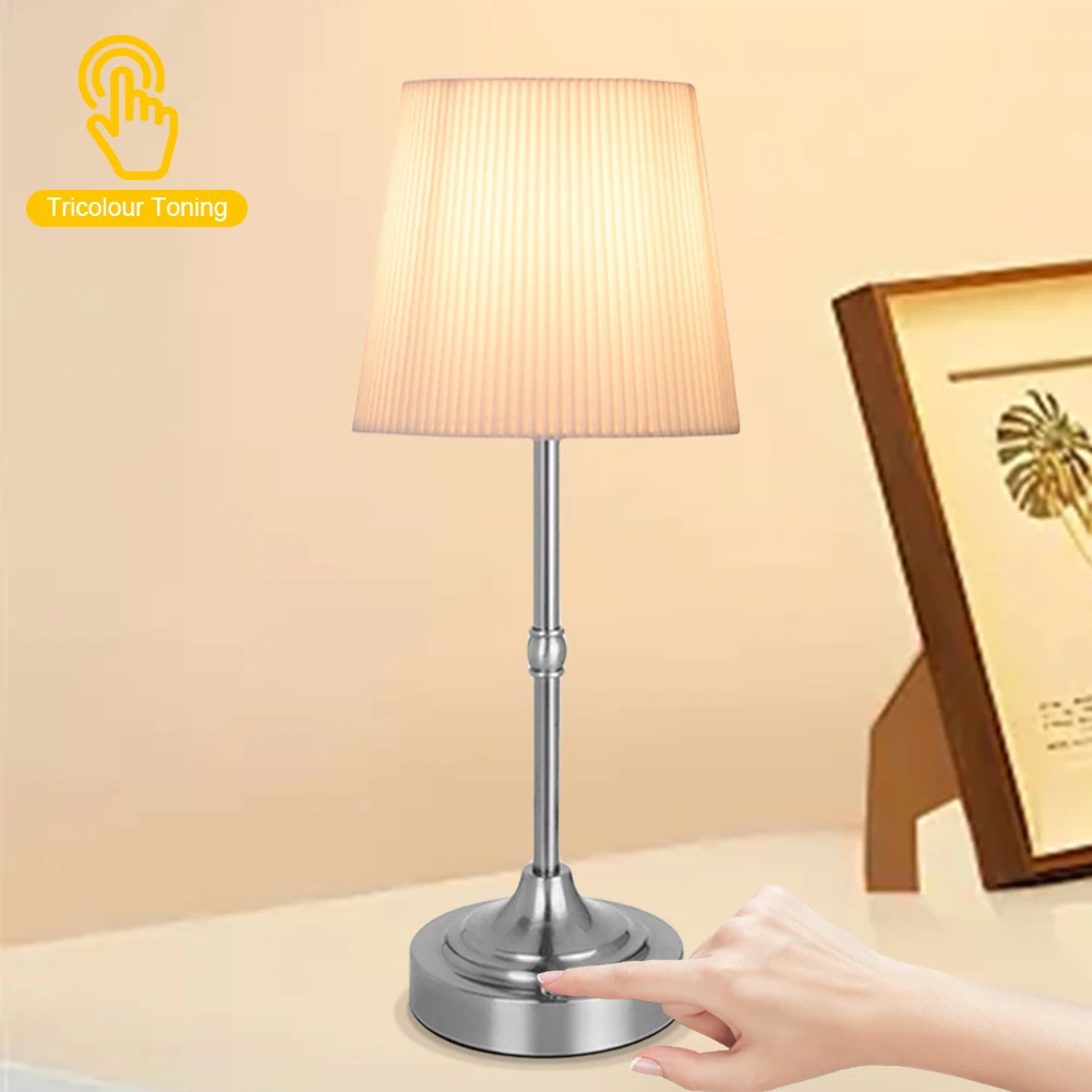 Metal Base Small Table Lamp 2200K Warm Light Cordless LED Metal Table Lamp USB Rechargeable 5200mAh Portable Cordless Table Lamp