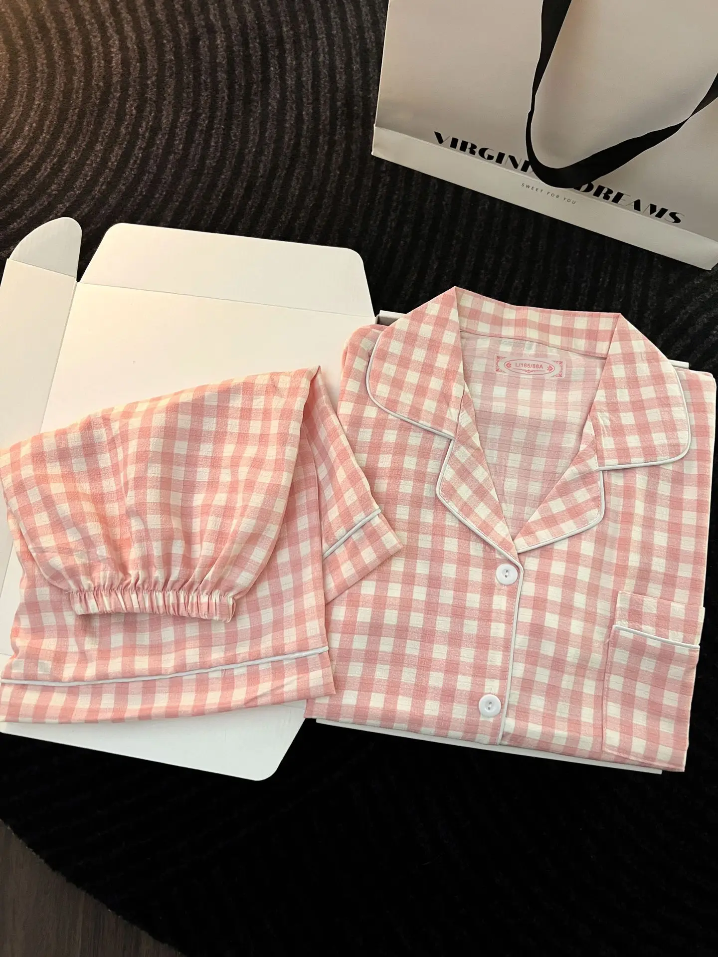 Ins japanischer minimalistischer Damen-Pyjama im japanischen Stil, Sommer-Pyjama aus Blasenbaumwolle, süßes Mädchen-Set mit lockeren Kurzarm-Shorts, lockeres Sommer-Outfit-Set – Detail 28