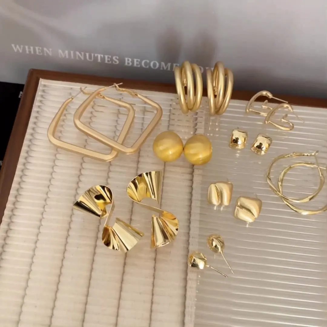 

925 Silver Needle Retro Geometric Metal Earrings for Women Gold Plated Minority Temperament High-grade Sense Studs All Matching