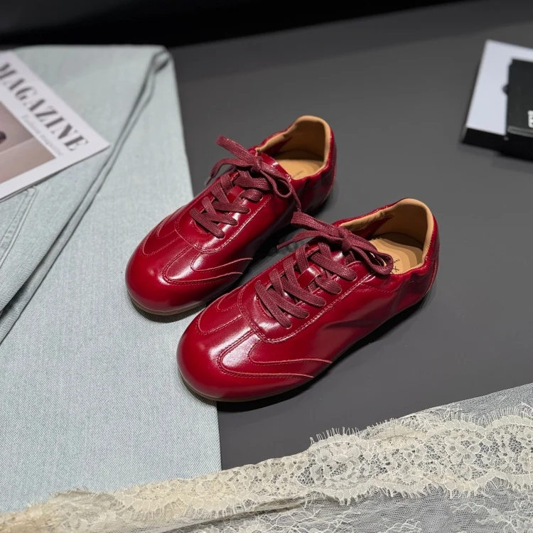 chaussures-decontractees-en-cuir-rouge-pour-femmes-confortables-et-elegantes-pour-la-saison-de-printemps-avec-sangle-croisee-et-talon-compense