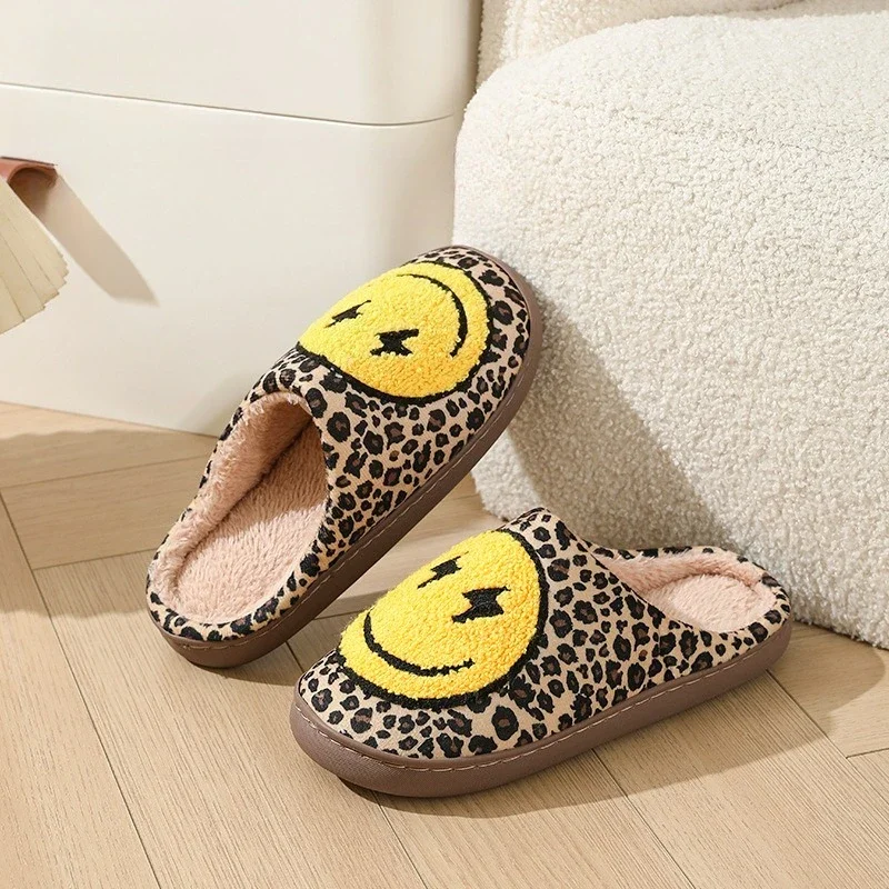 

MEOD пушистые тапочки на платформе с леопардовым принтом и улыбающимся лицом, женские зимние плюшевые теплые хлопковые туфли, женские нескользящие домашние тапочки унисекс