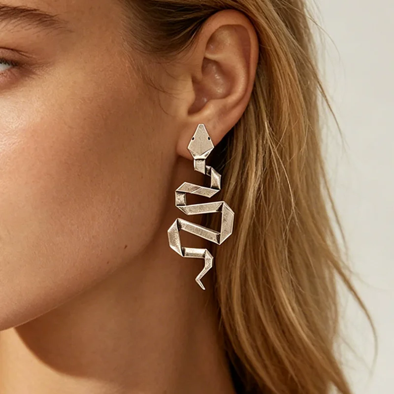 Vintage Antique Geometric Snake Drop Earrings for Women Origami Metal Serpent Dangle Earrings Punk Exaggerated Statement Jewelry