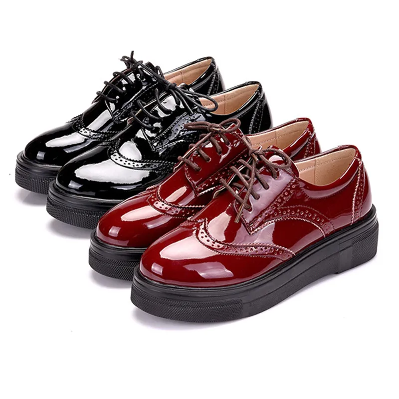 

Vintage British Style Plus Size 33-43 Patent Leather Shoes Woman New 2021 Brogues Flat Platform Shoe Women Creepers Flats