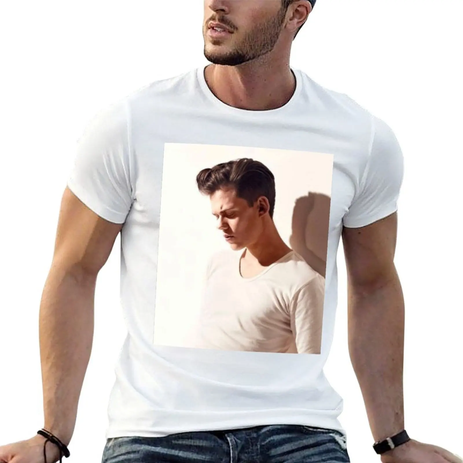 

Bill Skarsgard T-Shirt funny t shirts cotton t shirts for man graphic vintage t shirts cotton 100% T-Shirt