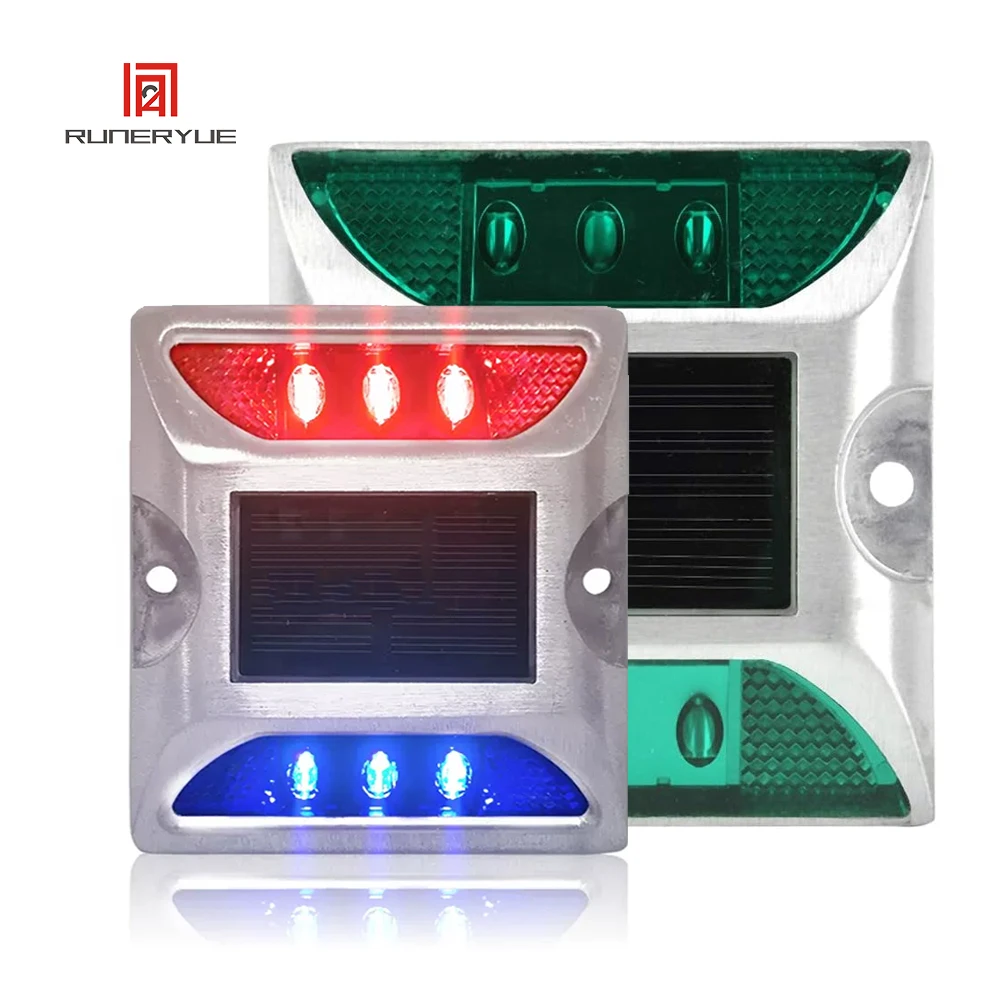 Zweifarbiges Quadrat hohe Helligkeit ip68 blinkt oder immer auf Verkehrs markierung licht reflektierende Aluminium LED Cat Eye Solar Road Stud