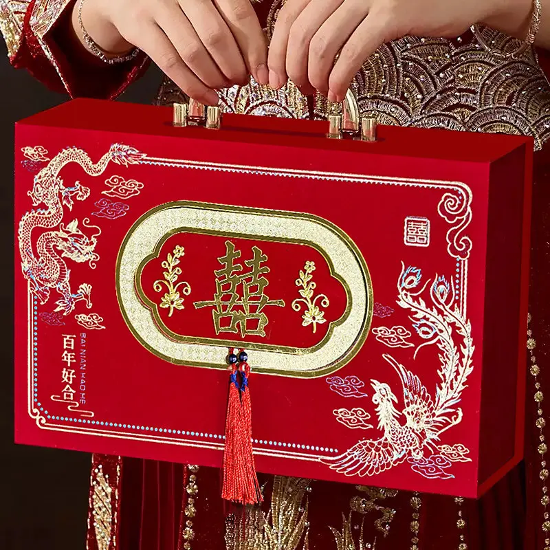 

Заказать свадебную золотую коробку, 100 000 юаней, подарочную коробку придане 200000 юаней