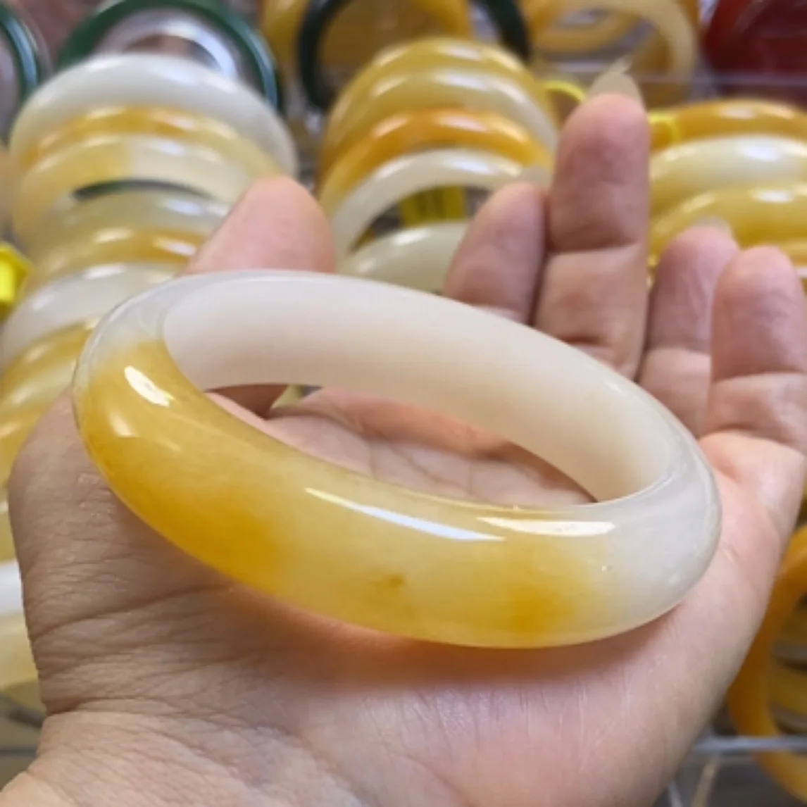 

002 Natural Huanglong Jade Bracelet Elegant and Fashionable Yellow Women's Jade Bracelet Prosperity and Wealth