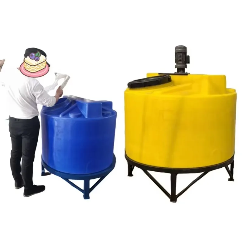Contenitore per serbatoio di miscelazione e stoccaggio chimico in plastica agricola poli 2025500L