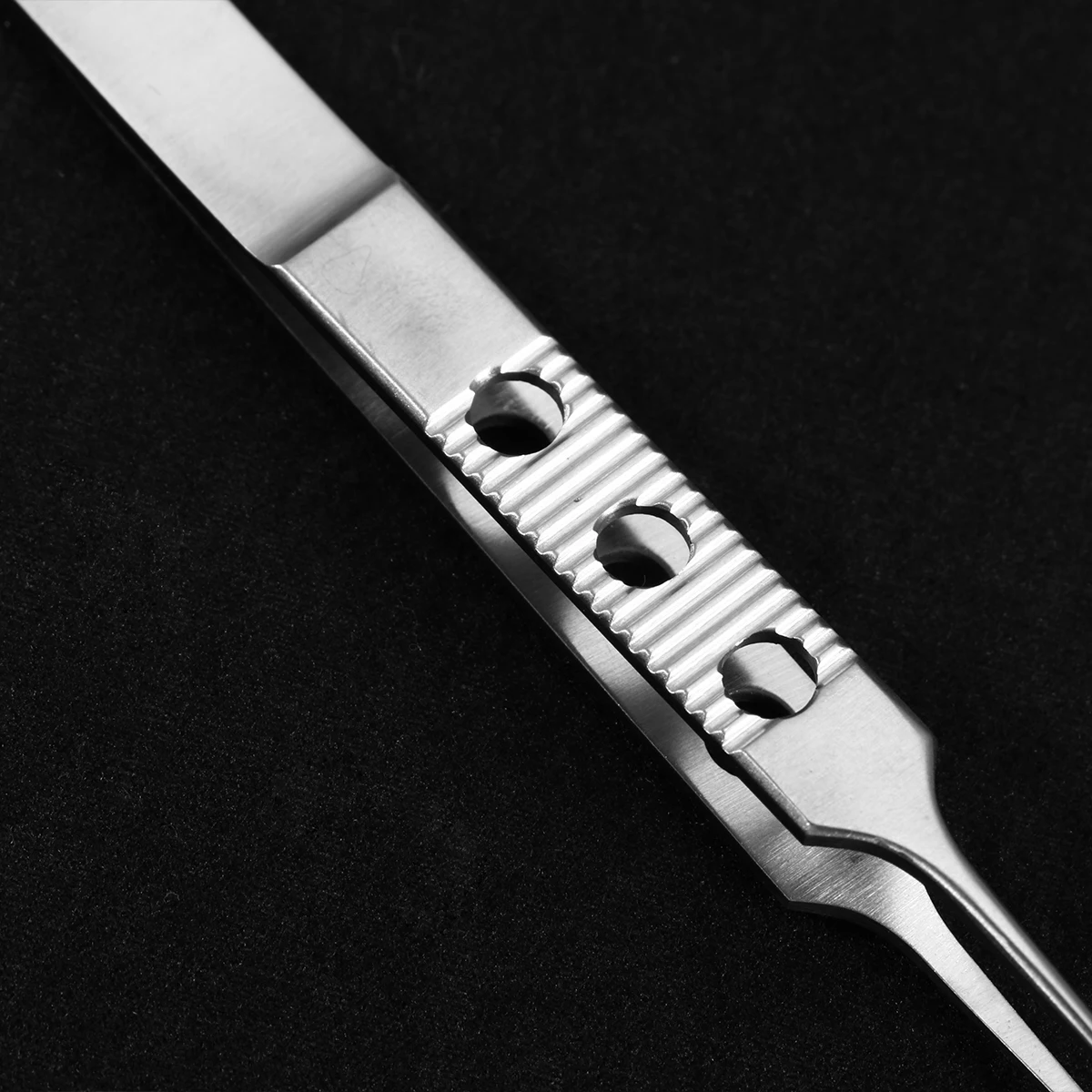 

Microtweezers 10.5cm Stainless Steel Fine Tip Suture Forceps Dissecting Ophthalmic Instruments Non Serrated Precision Tweezers