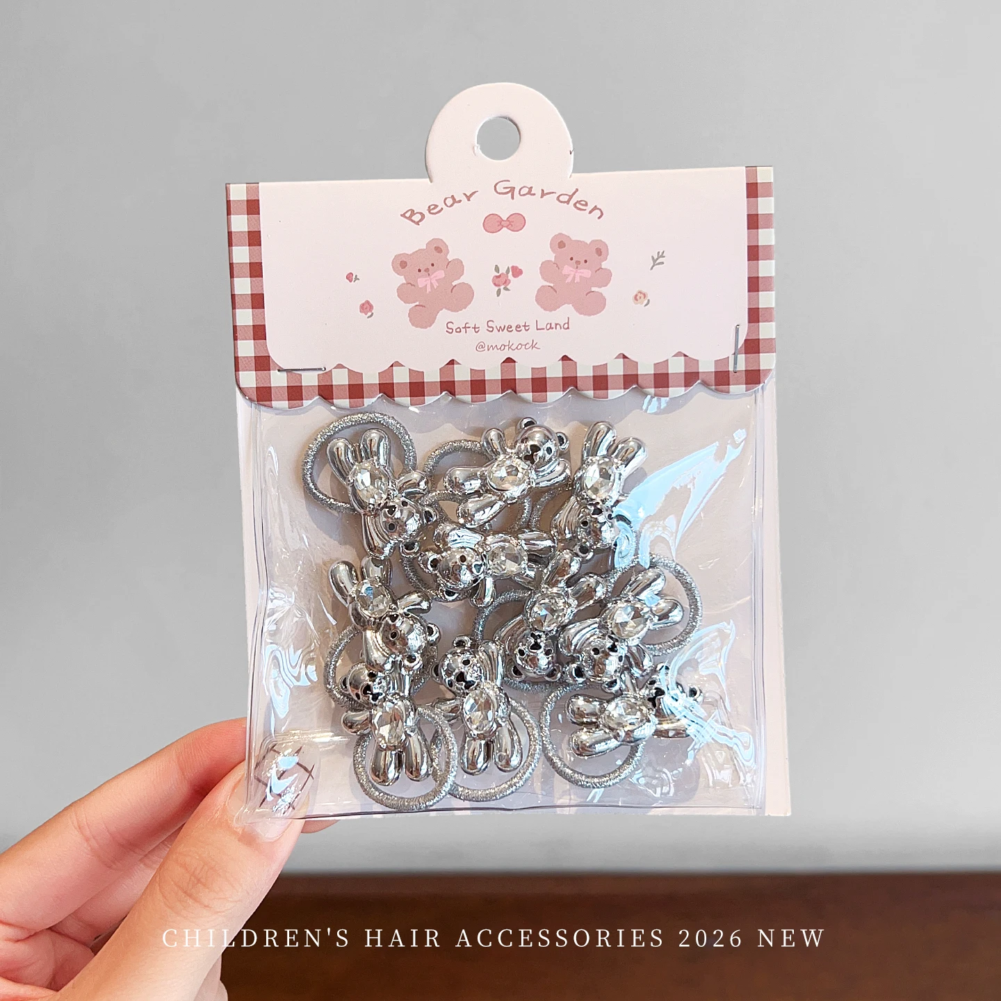 Haargummis mit Perlenmuster für Kinder, niedliche Bären- und Buchstabenmotive, Blumenmuster, elastische Haarbänder, Mädchen-Pferdeschwanz-Halter, süßes Haar-Accessoire für Kleinkinder. – Detail 12