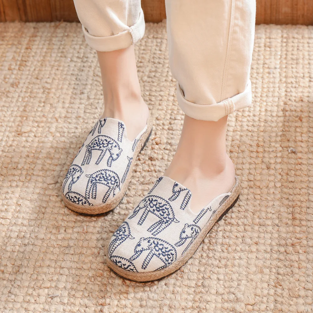 

Women Slippers,Linen Shoes Breathable Causal Walking Shoes Ladies Outside and Home Flip Flops Sandals Retro Ethnic Fashion Style