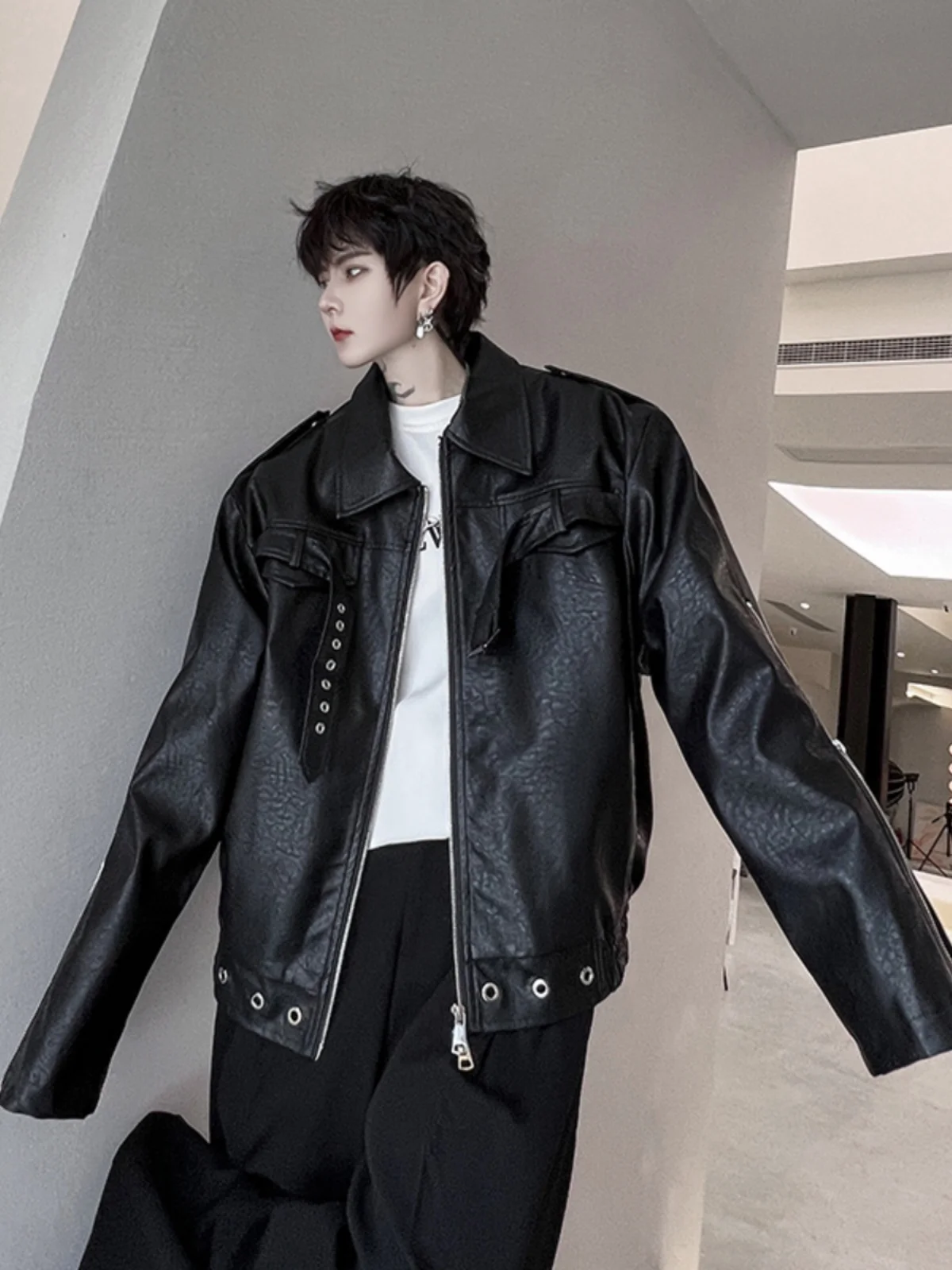 

Retro k Sle Deconstructed Design PU Leather Jaet Men's Outerwear Faion High-End Motorcycle Jaet ort Loose Fit