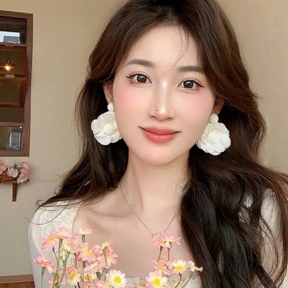 Colorful Lafite Chiffon Earrings Boho Style Exaggerated Long Drop Earrings Handwoven 3D Flower Fabric Earring Beach Party