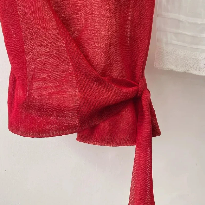 Temperament Red Strap V-neck Small Flying Sleeve Women's Knitted Shirt 2026 New High-end Elegant Versatile Thin T-shirt Ladies