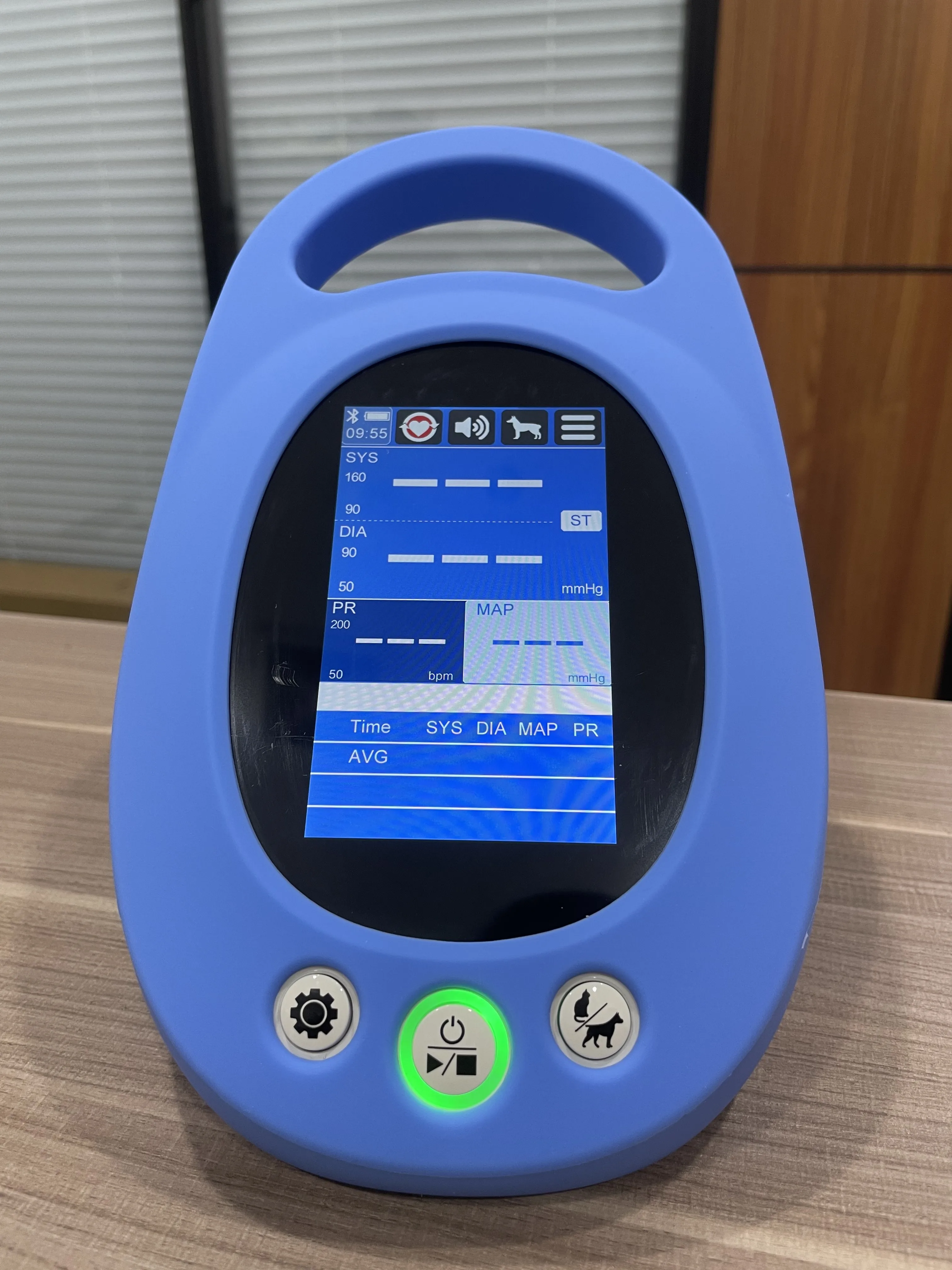 Veterinary Petpro Premium NIBP SpO2 & TEMP Veterinary  Pressure  for Measuring the Animal  Touch Screen