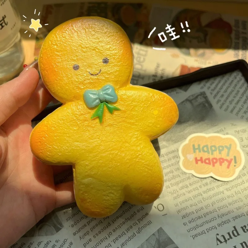 かわいいクリスマスジンジャーブレッドマンのスクイーズ玩具 - スローライジングでストレス解消、不安解消のための感覚玩具 |   子供と大人のためのクリスマスプレゼント