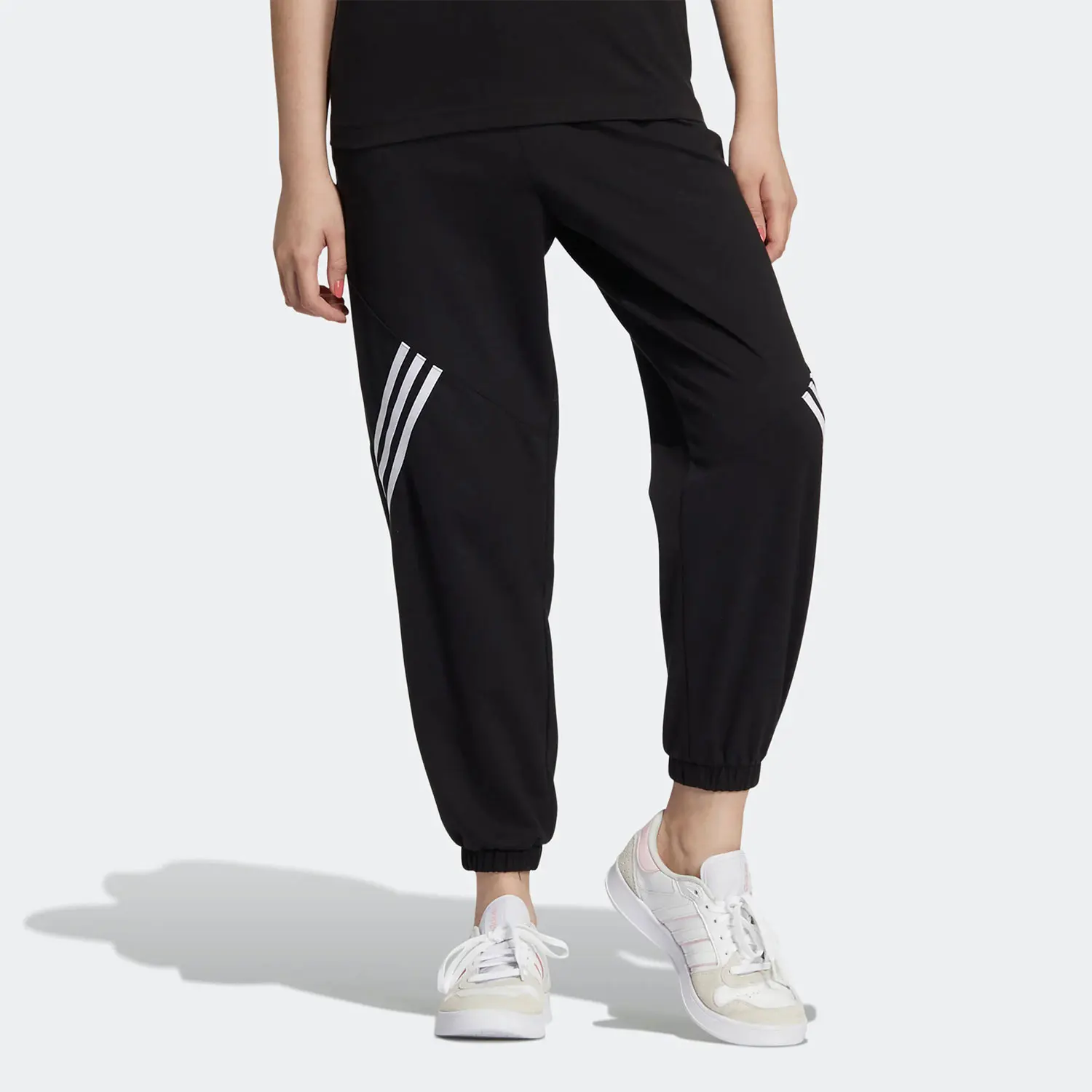 

Adidas genuine NEO New Women's Loose Fit Breathable Comfortable Joggers HN2388