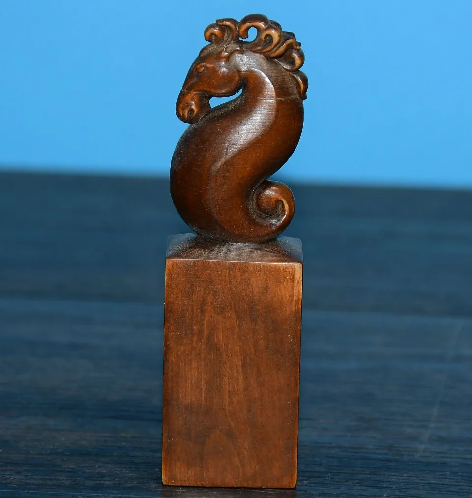 Chinese retro boxwood wood carving seiko carved seahorse statue classical desk decoration seal