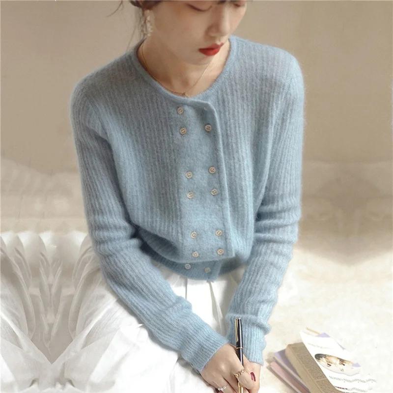 

Double Breasted Sweater Cardigan Women's 2025 Spring and Autumn New Style French Retro Solid Color Short Knit Sweater Top