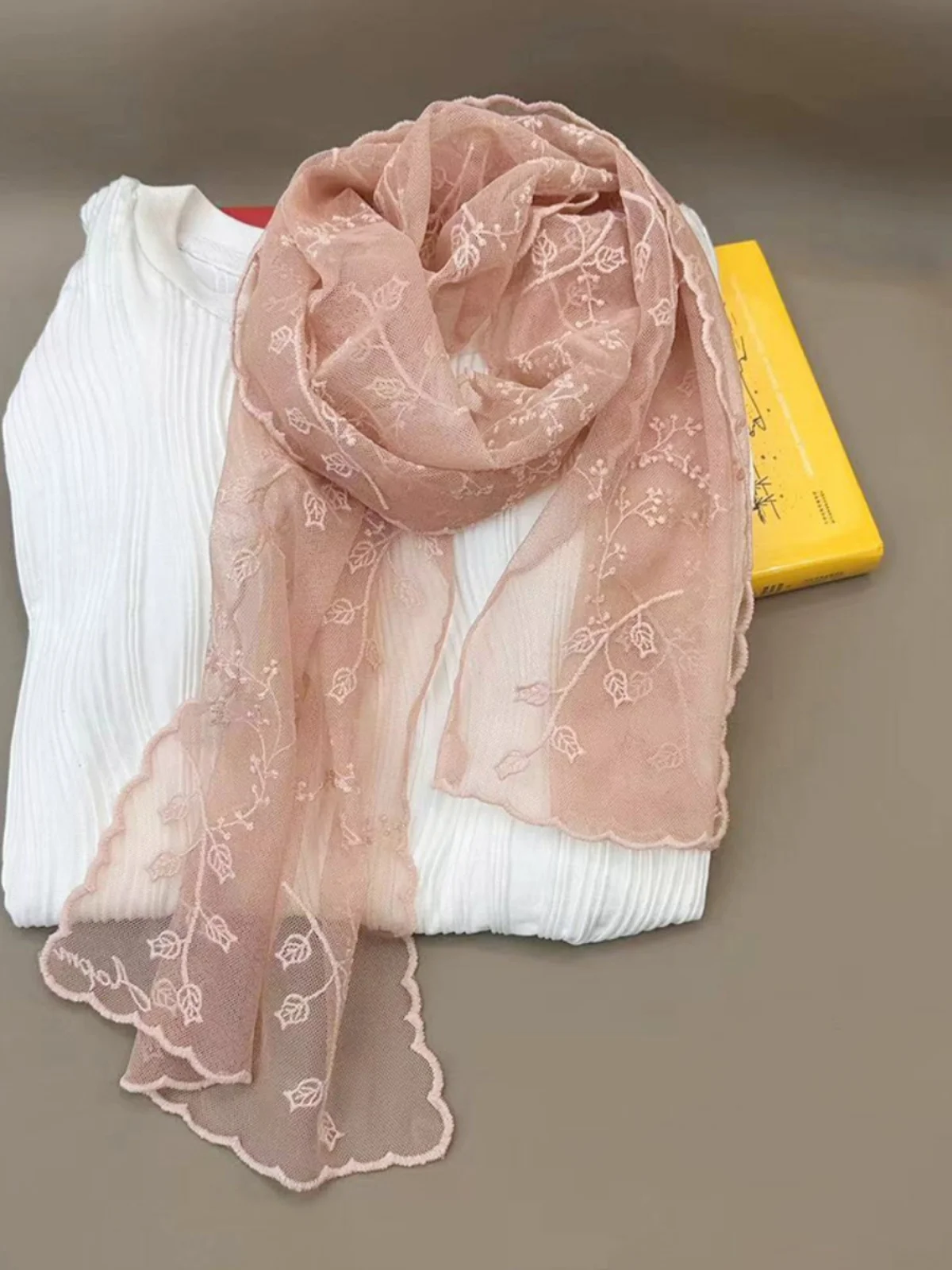 Ele dentelle foulard Super fée T broderie bandeau coréen Sle Ne écharpe femmes printemps été doux écharpe