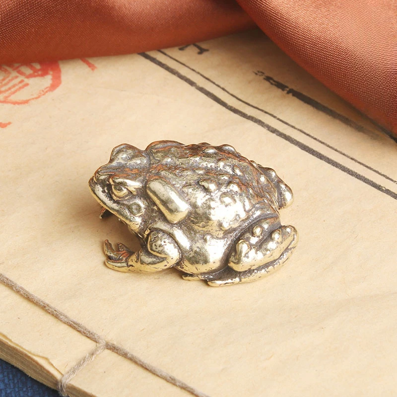 Toad Figurine Animal Toad Statue Brass Toad Office Desk Ornament Home Decoration