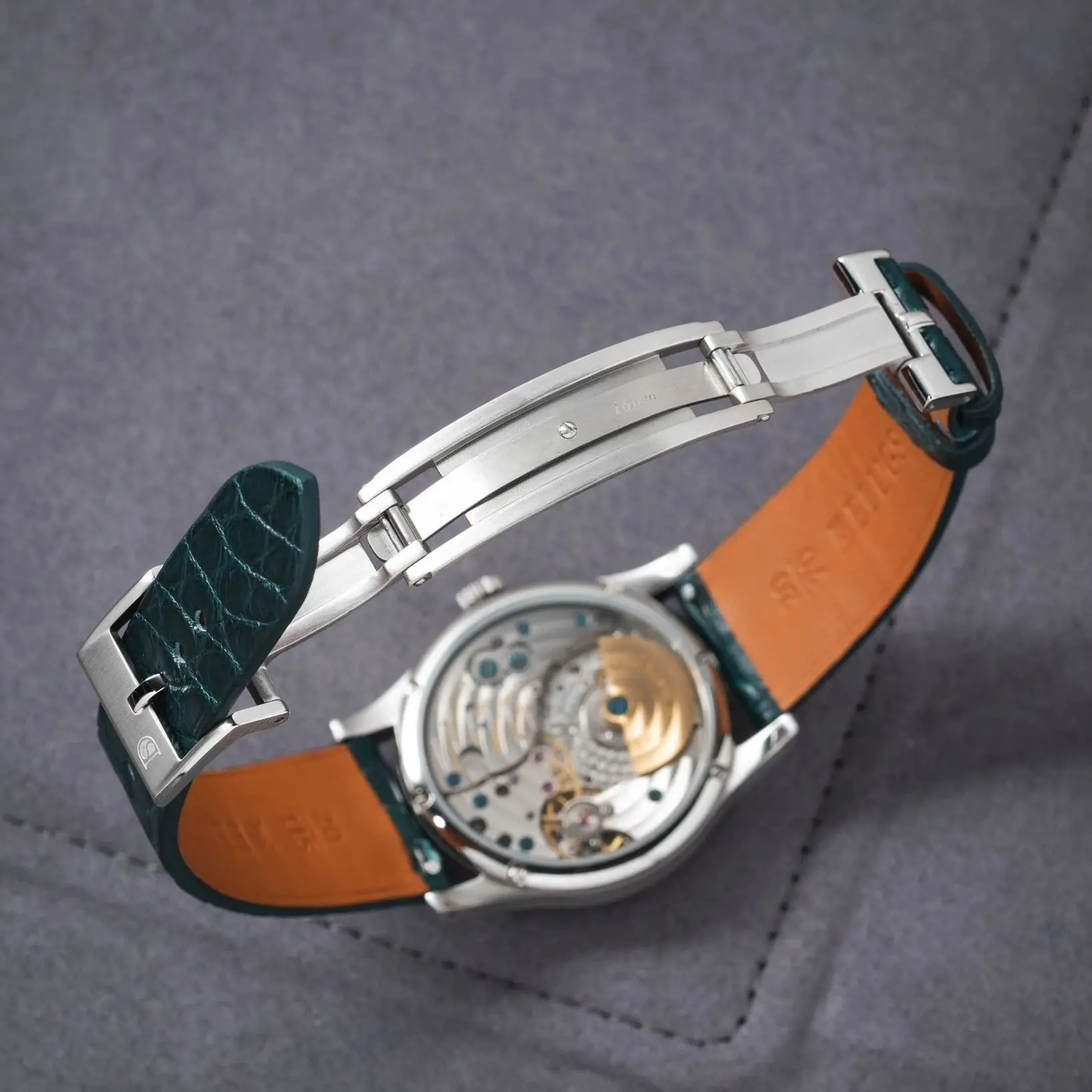 16mm 18mm Fibbia deployante a molla da utilizzare per tutti i cinturini di orologi Chiusura in acciaio inossidabile 316L liscia lucida che non sbiadisce per cinturino dell'orologio