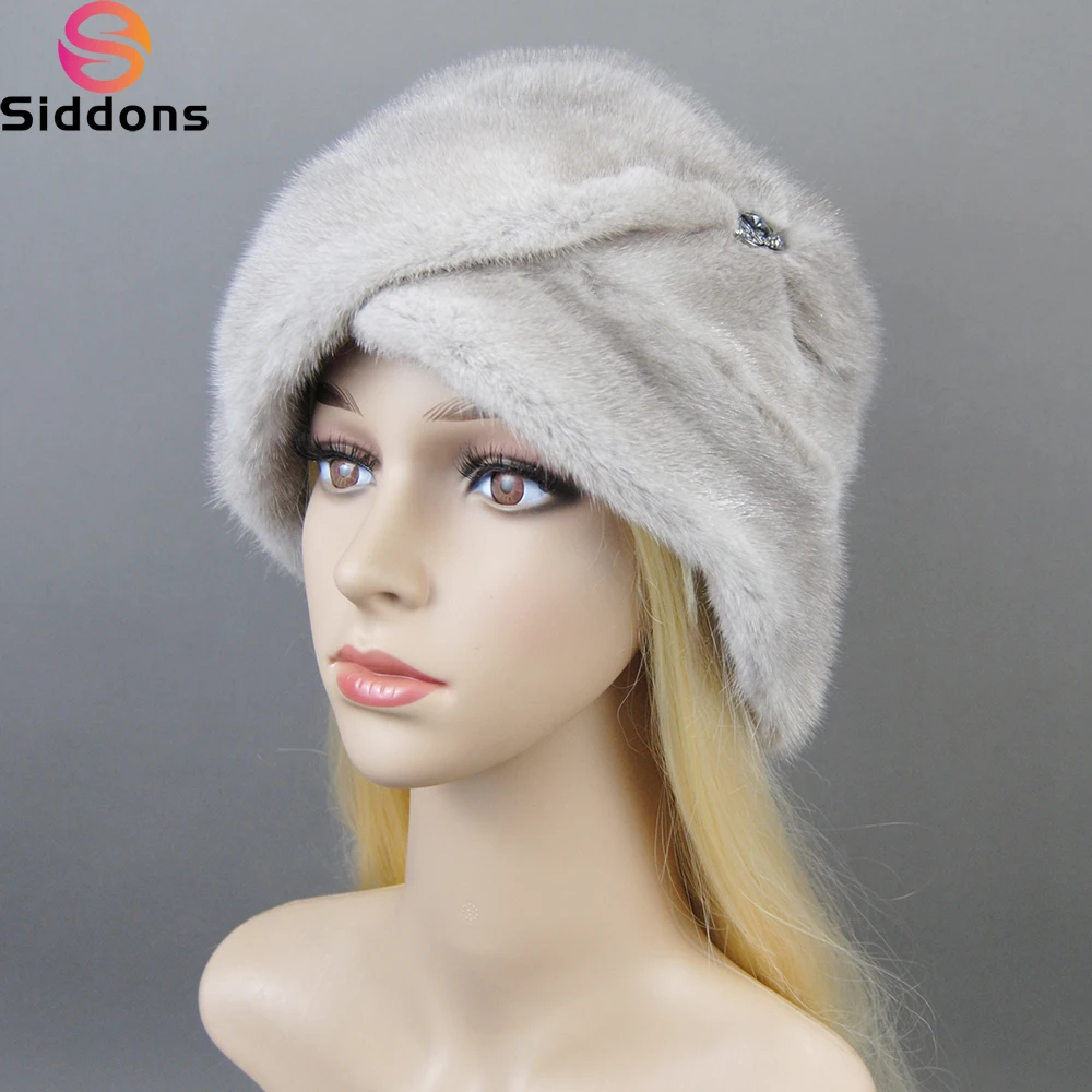 2025 Fashion Hot Sale Russian Fur Hat Winter Warm Natural Mink Fur Hats for Women Classic Luxury Caps Earflap Bomber Hat