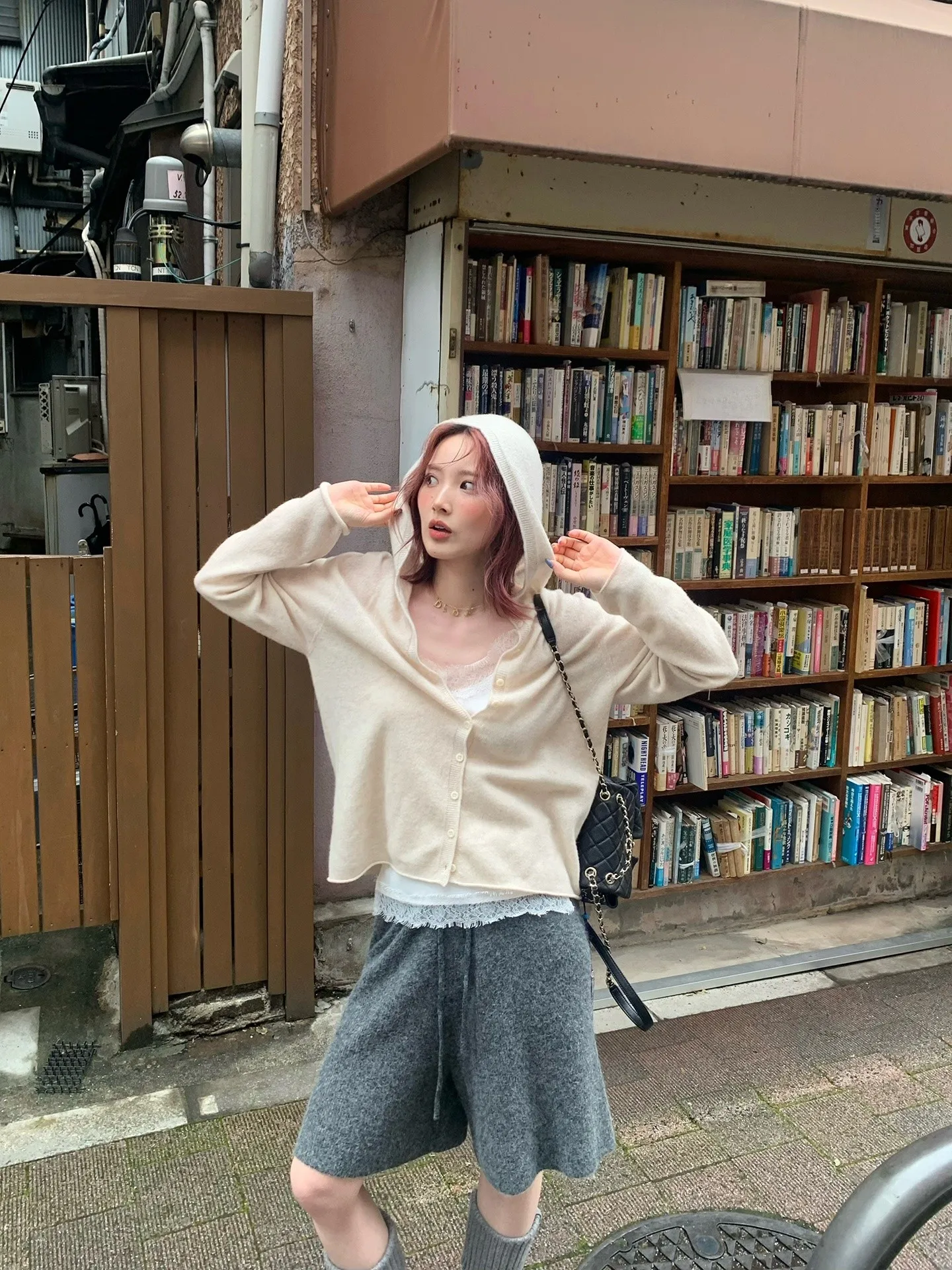 

Ультрамягкий шерстяной кардиган-худи, нежный осенний топ, женское повседневное длинное пальто на пуговицах, стандартной длины