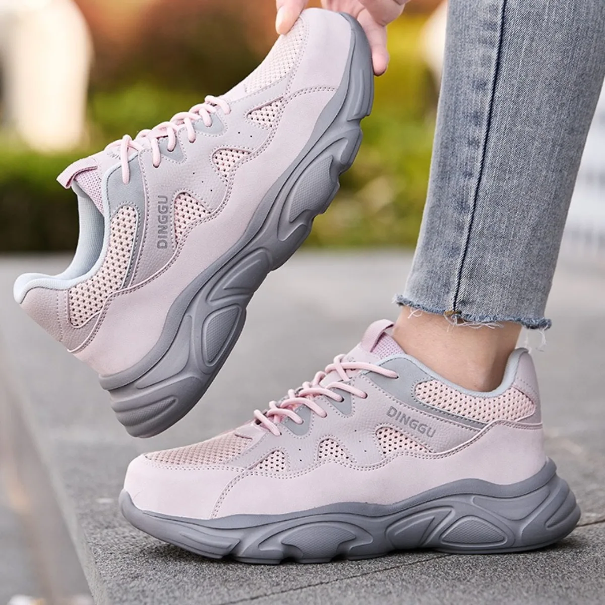 أحذية رياضية نسائية جديدة للعمل الآمنة قابلة للتنفس وخفيفة الوزن وغير قابلة للانزلاق وغير قابلة للتدمير لجميع المواسم #3