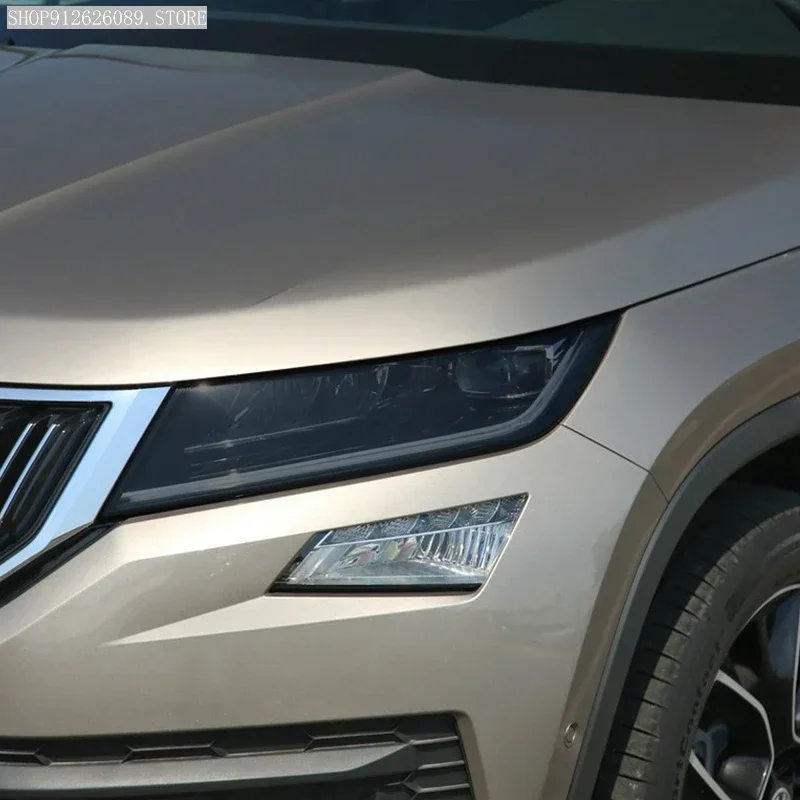 

Защитная пленка для автомобильных фар, дымчатый черный оттенок, виниловая прозрачная наклейка из ТПУ для Skoda Kodiaq 2017, 2018, 2019, 2020, 2021