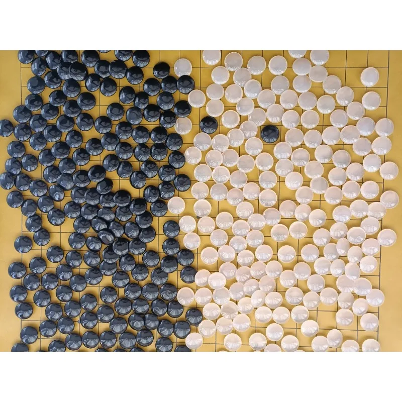 S-Grade Black and White Agate Go Stones for Wholesale Clear Material No Patterns No Impurities Ideal for Gifting and