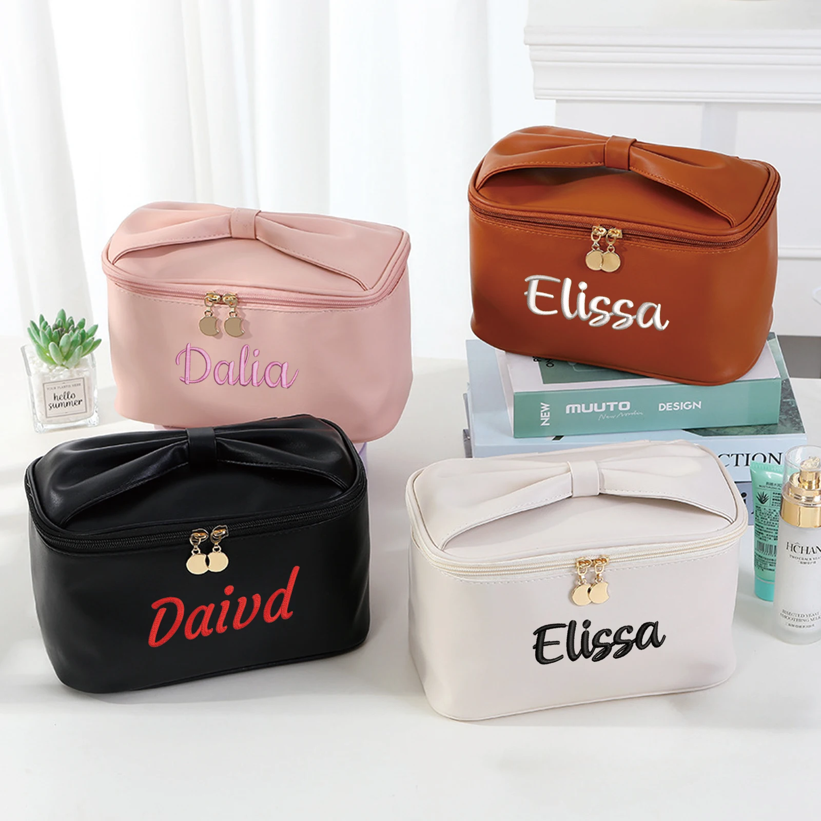 Custom Makeup Bag Personalized Cosmetic Bag,Leather bow handbag,Bridesmaid Gift Organizer with Name