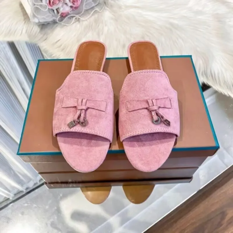 

Designer 2025 Slippers Women Summer Wear Muller Shoes New Flat Leather Lazy Cool Slippers Versatile One-word Drag