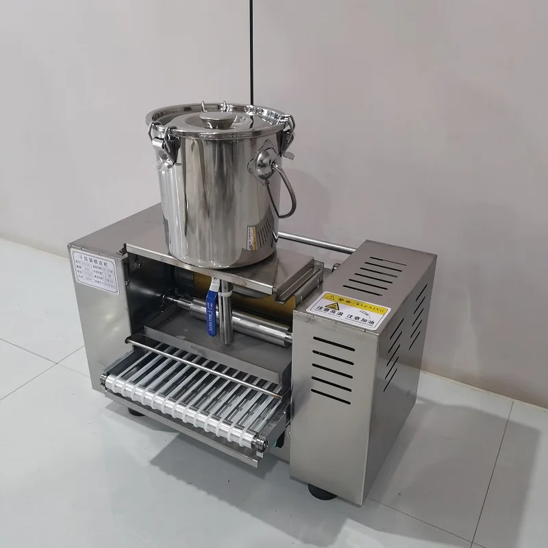 Commercial Automatic Thousand Layer Cake Pancake Skin Board Crepe Maker Making Machine Mini mille Crepe Cake Machine