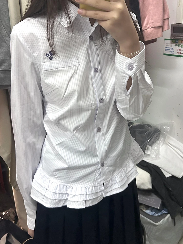 

Sweet Floral White Long Sve Women's irt College Sle Inner Wear Top Polyester Cotton Blend Button Detailing