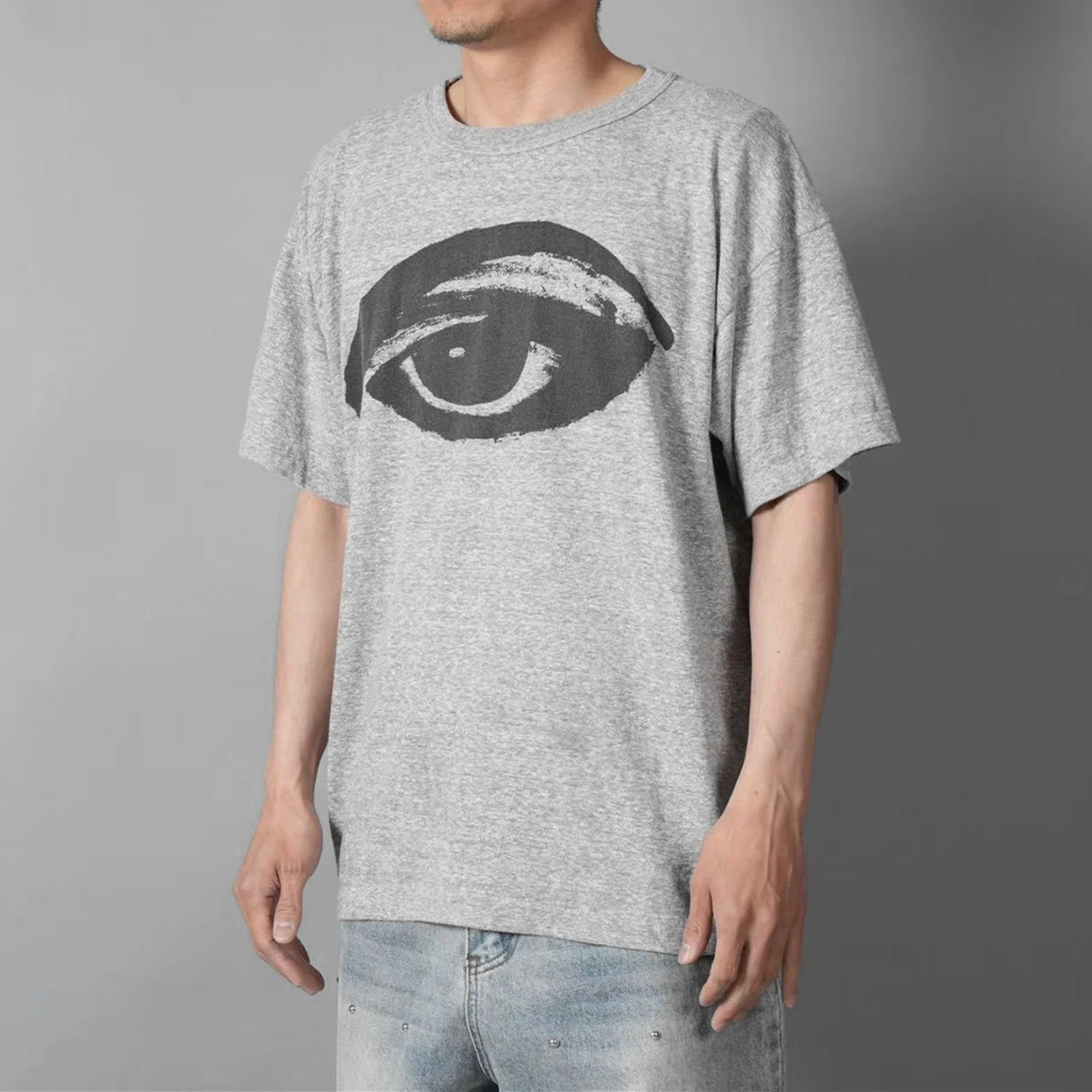 Yao Fashion Mx6 SS26 Kanye West Vintage Gray Eye Print Casual Loose Tops Tee Graphics Round Neck