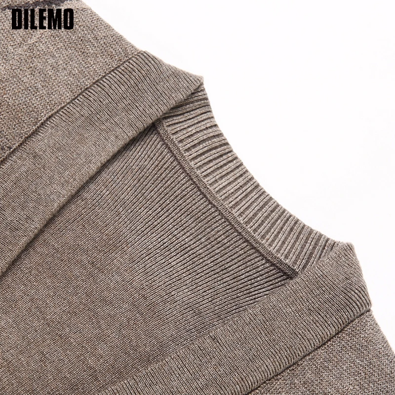 Top Grade New Autum Winter Fashion Brand Cardigan Knit  V Neck Casual Sweater Trendy Vest Sleeveless Mens Clothes 2025