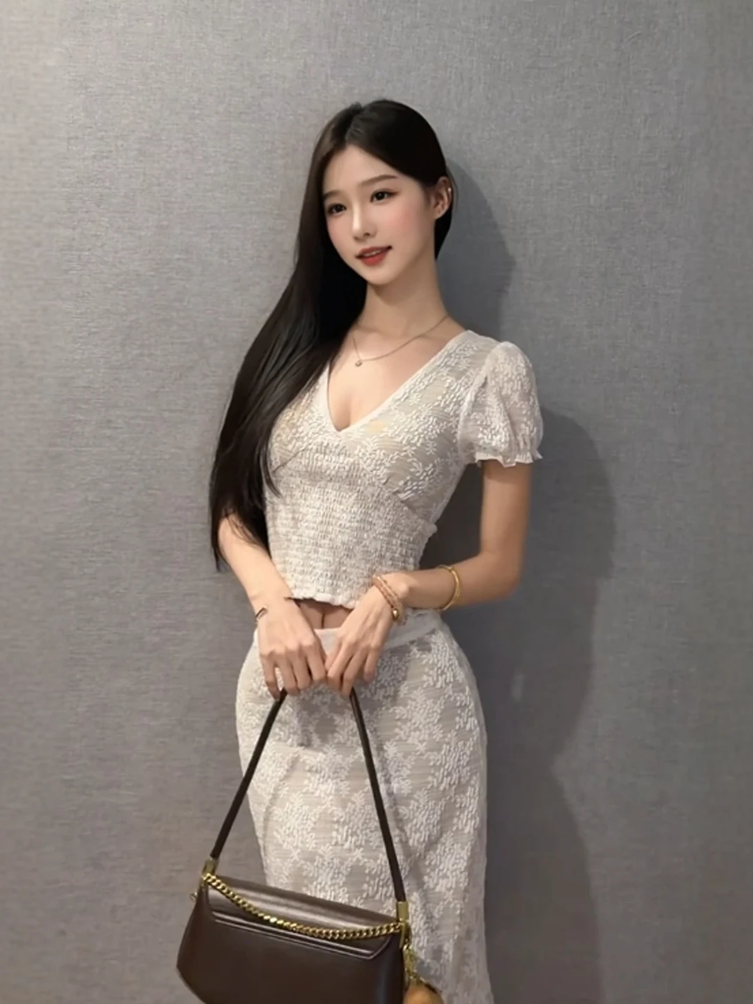 

Unique Beautiful V-neck Lace Wrap Bodycon Skirt Two-piece Set Summer 2026 Comfortable Vintage Style Women's Fashion Ensemble