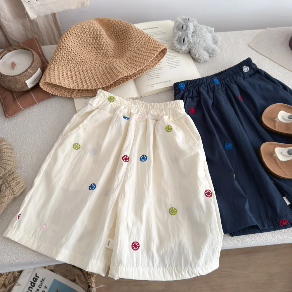 2026 Summer New Children Shorts Child Mid Length Cargo Pants Summer Clothing Fashionable Thin and Versatile Cropped Pants Trend